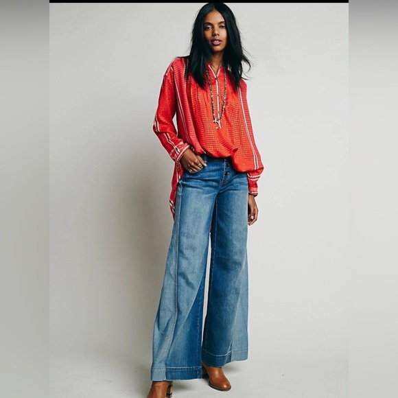 Free People Tops - EUC Free People Lovely Day Coral Long Sleeve Tunic Top